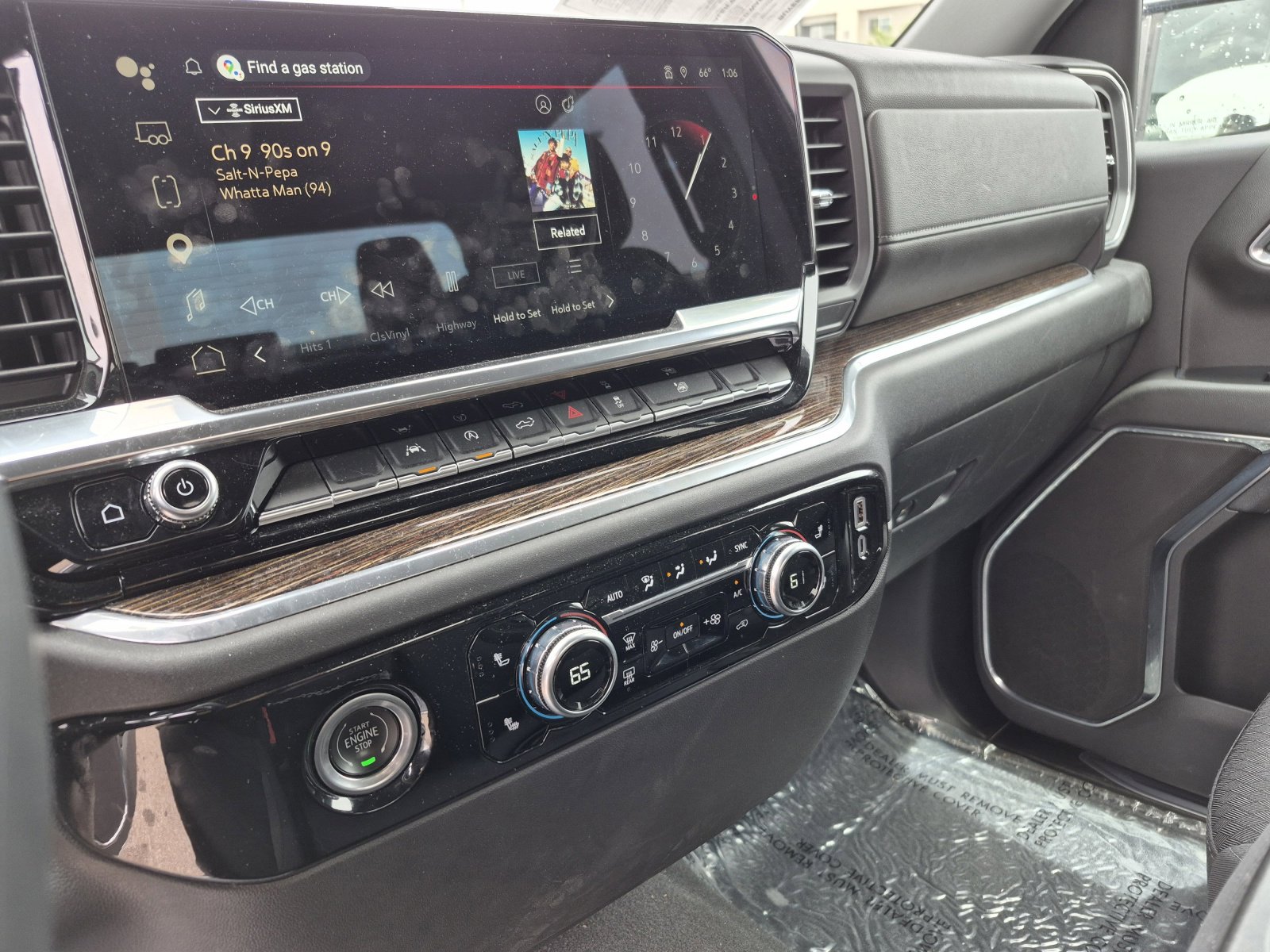 Used 2023 GMC Sierra 1500 Elevation AWD/4WD image 11
