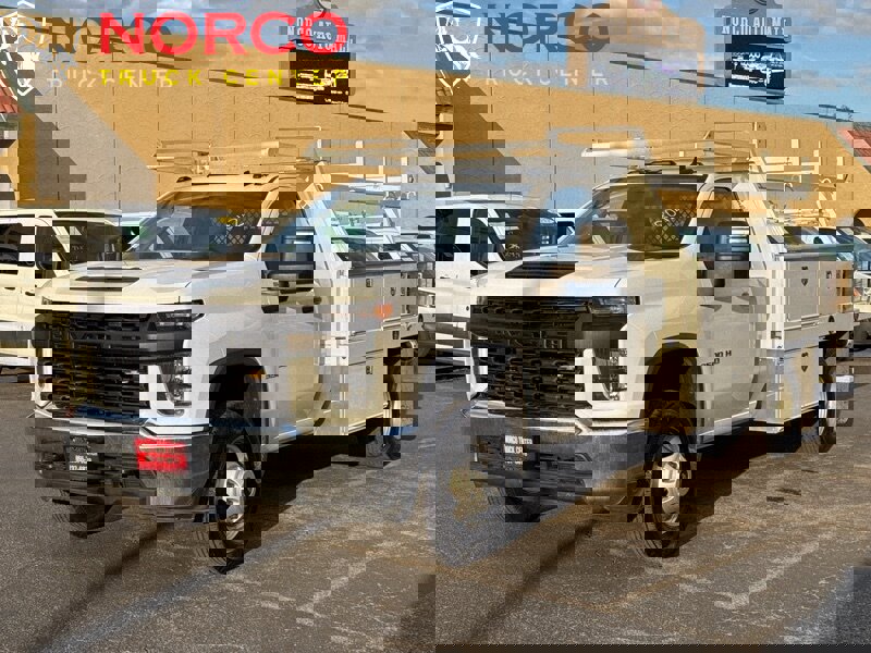 Used 2022 Chevrolet Silverado 3500 W/T w/ WT Convenience Package image 5