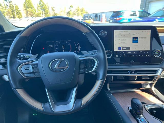 Used 2024 Lexus RX 350 Premium w/ Accessory Package AWD/4WD image 29