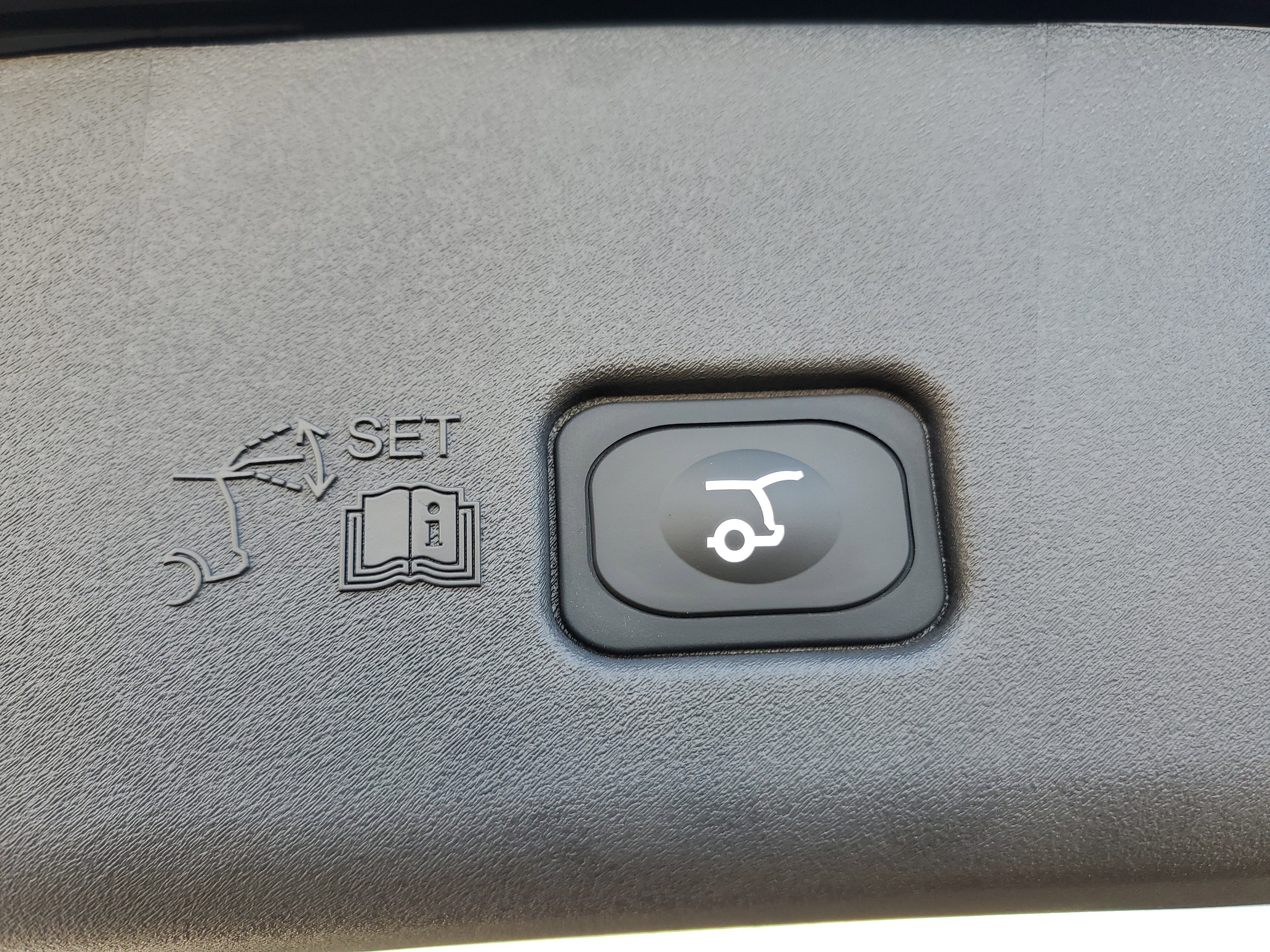 New 2026 Lincoln Nautilus Premier w/ Equipment Group 102A image 33