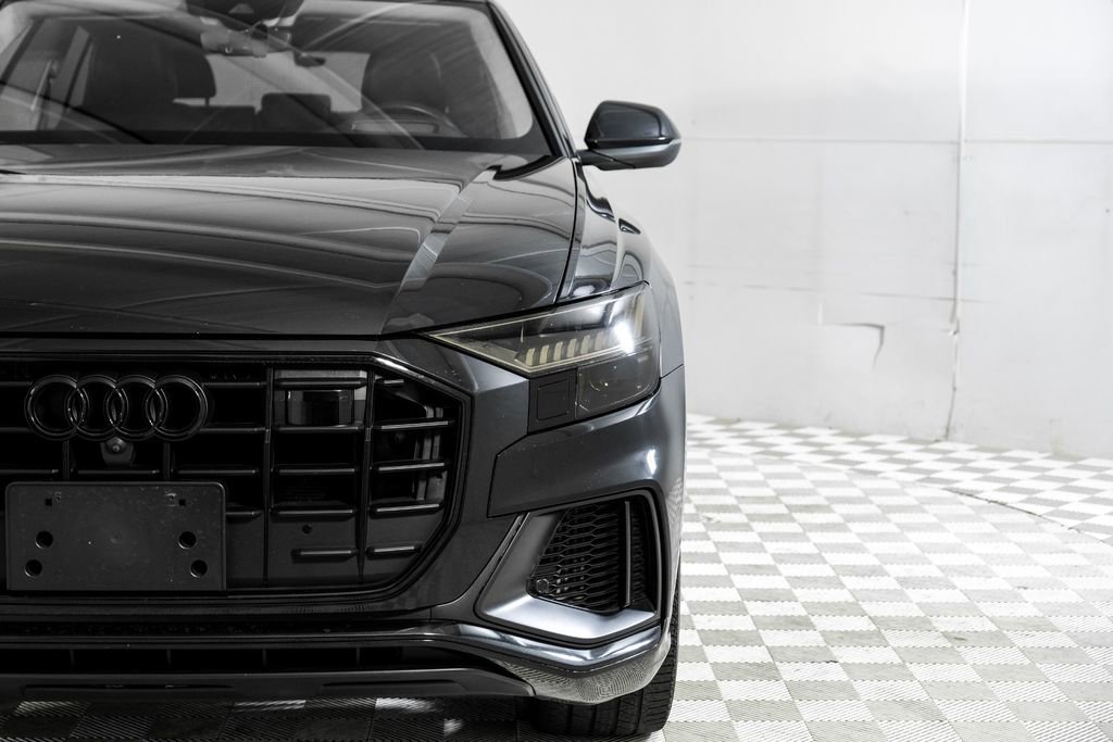 Used 2019 Audi Q8 Prestige w/ Luxury Package AWD/4WD image 56