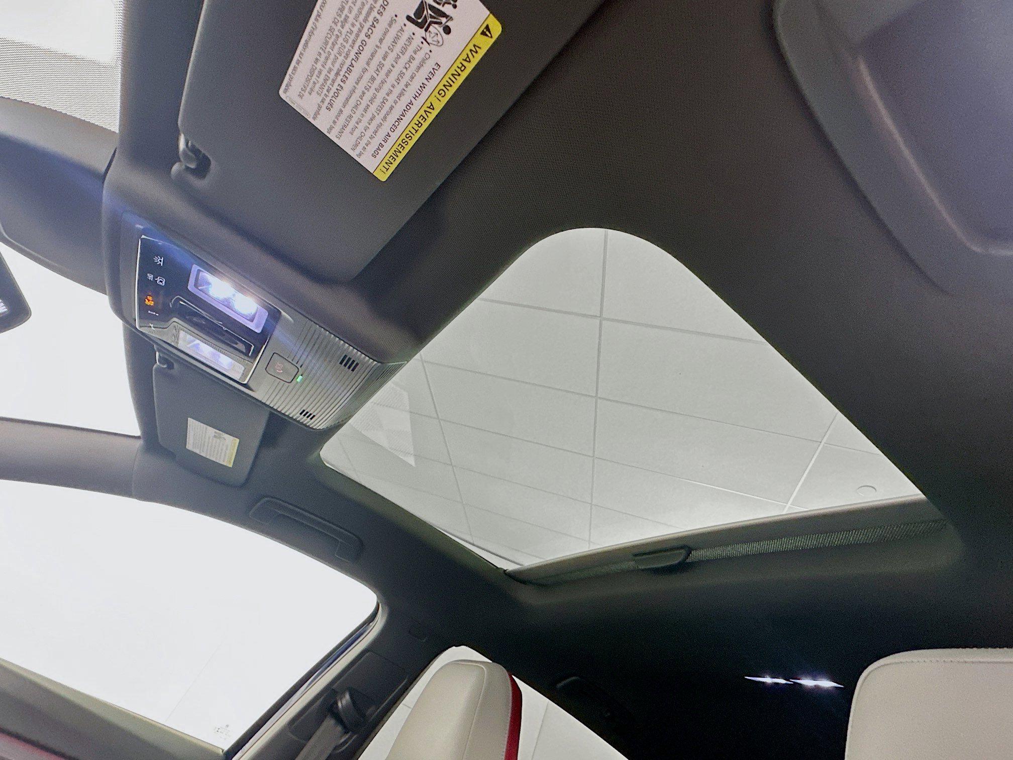 Used 2022 Volkswagen GTI SE image 24