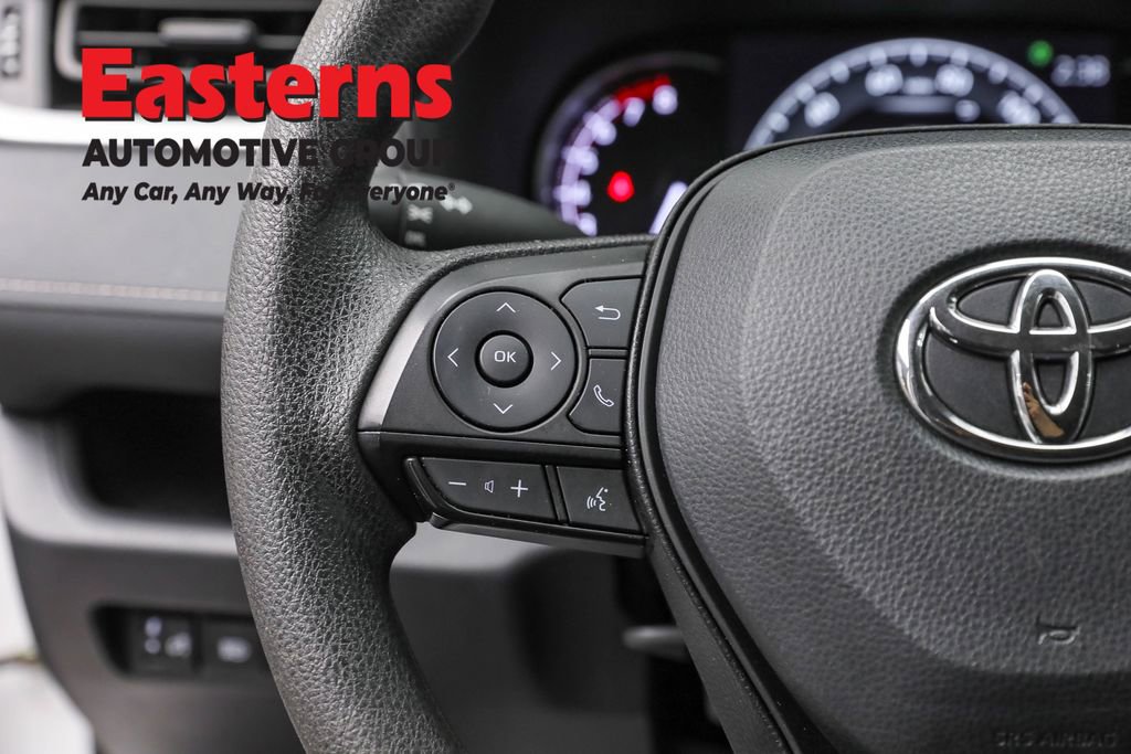 Used 2024 Toyota RAV4 LE image 15