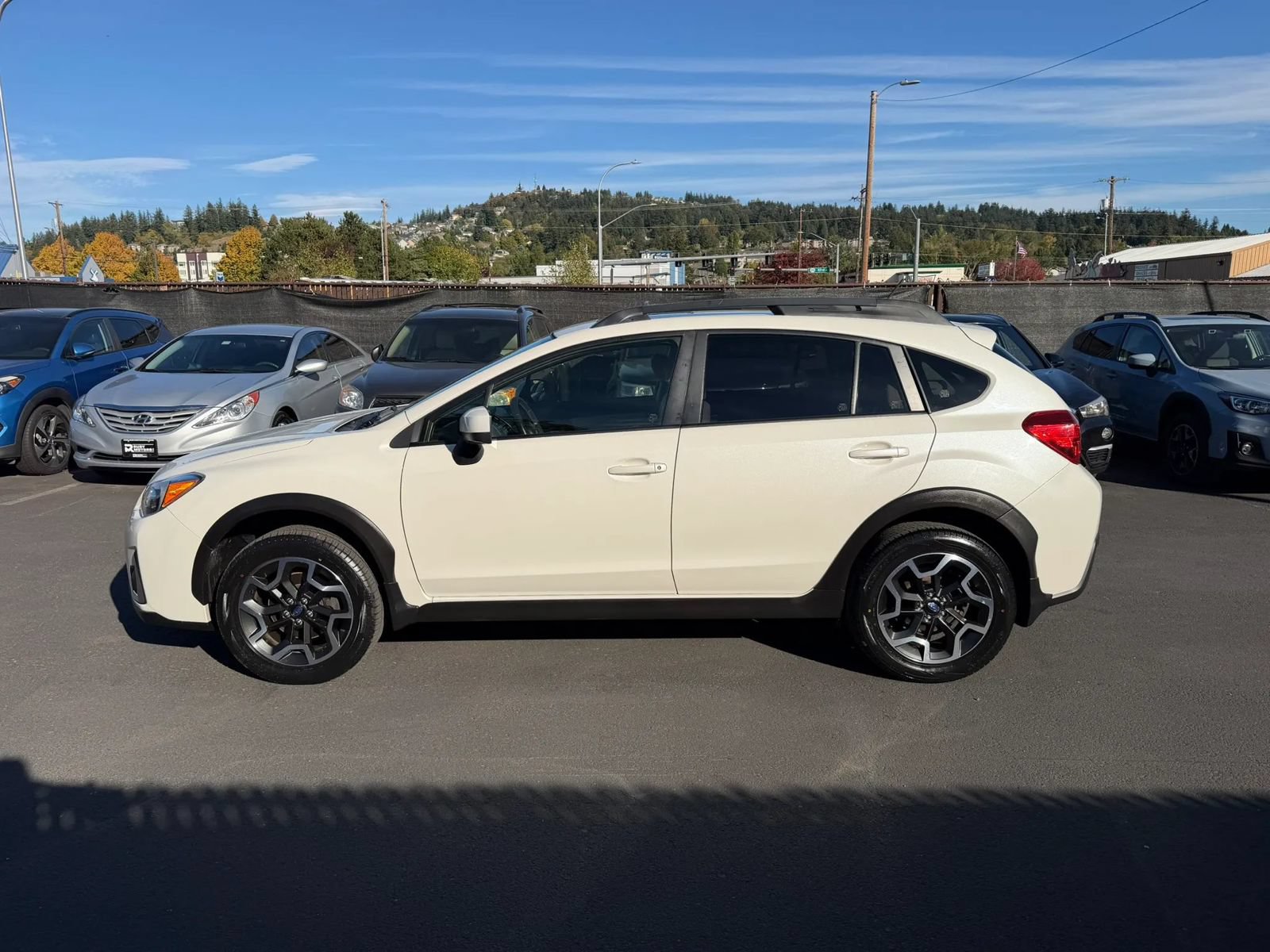 Used 2016 Subaru Crosstrek 2.0i Premium w/ Moonroof Package AWD/4WD image 7