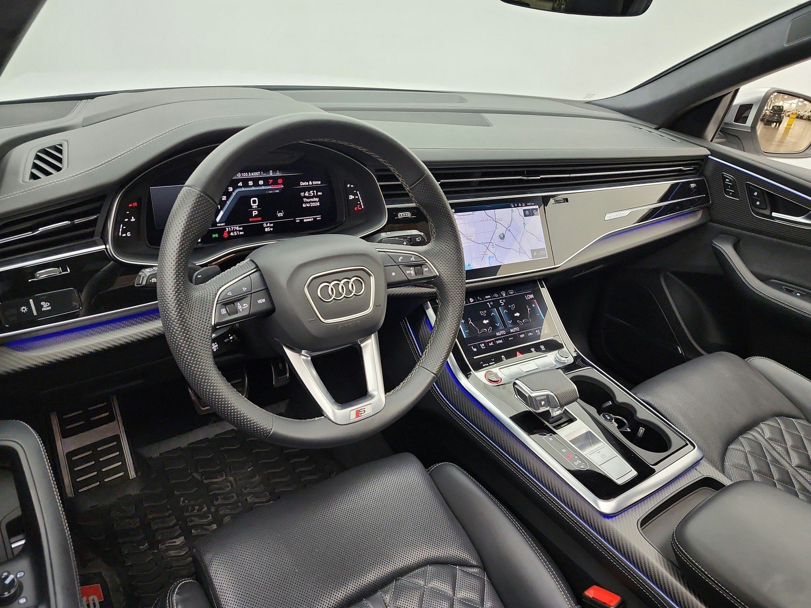 Used 2024 Audi SQ8 Prestige AWD/4WD image 14