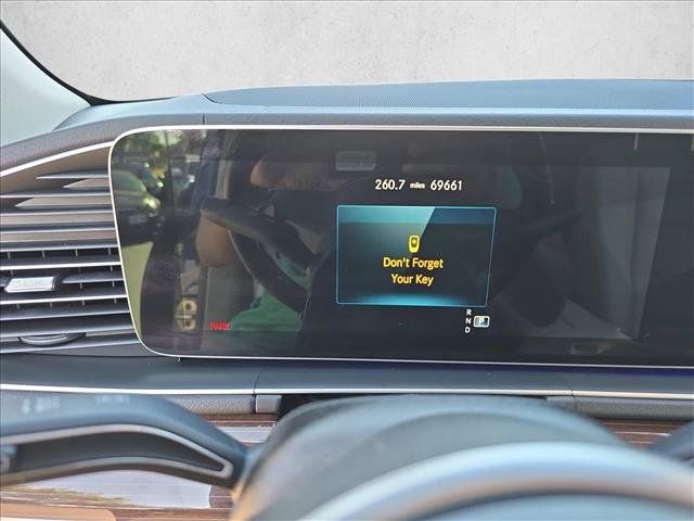 Used 2021 Mercedes-Benz GLS 450 4MATIC image 21