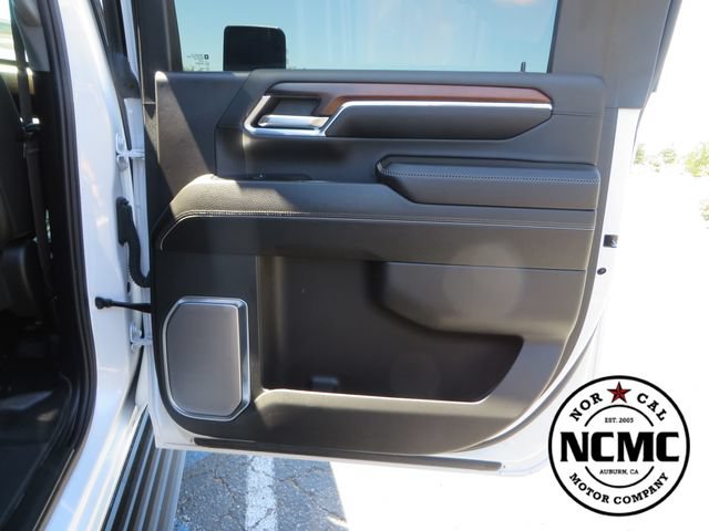 Used 2024 GMC Sierra 3500 Denali w/ Denali Reserve Package AWD/4WD image 69