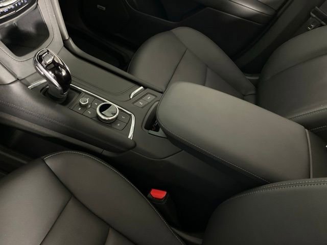 Certified 2024 Cadillac XT6 Sport w/ Technology Package image 12