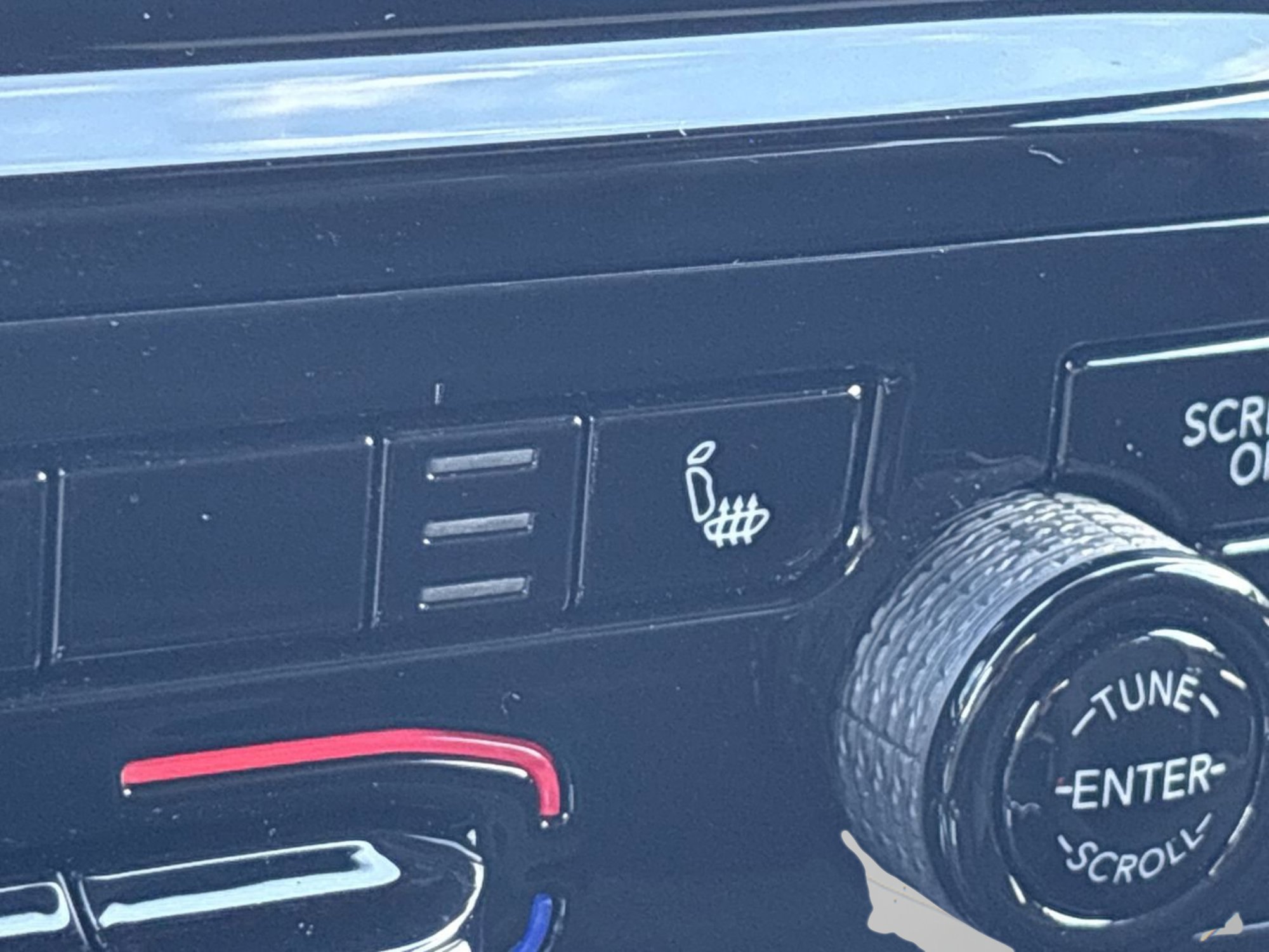 New 2025 Jeep Grand Cherokee Laredo X w/ Luxury Tech Group I image 24