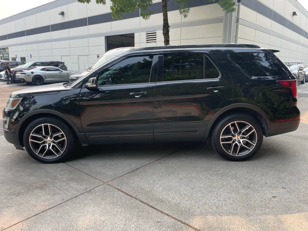 Used 2016 Ford Explorer Sport AWD/4WD image 7