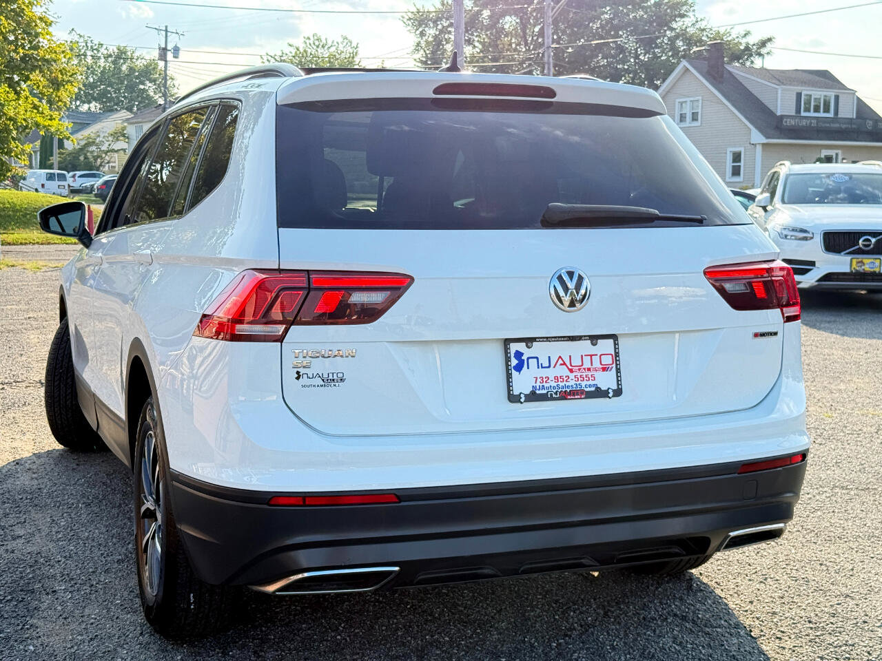 Used 2019 Volkswagen Tiguan SE w/ Panoramic Sunroof Package image 86