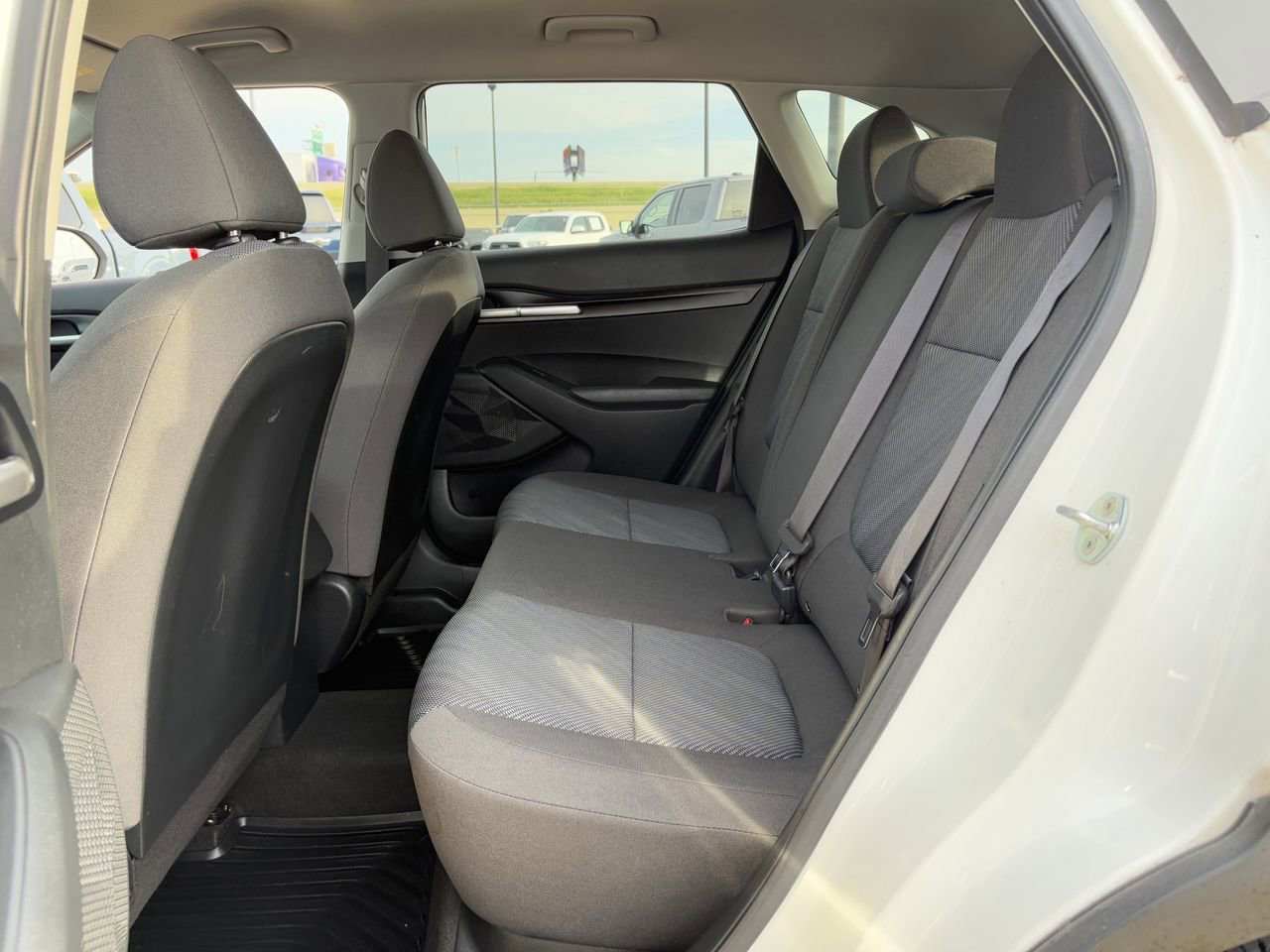 Used 2021 Kia Seltos LX AWD/4WD image 25