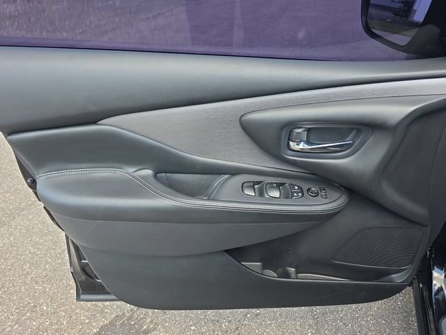 Used 2021 Nissan Murano S AWD/4WD image 13