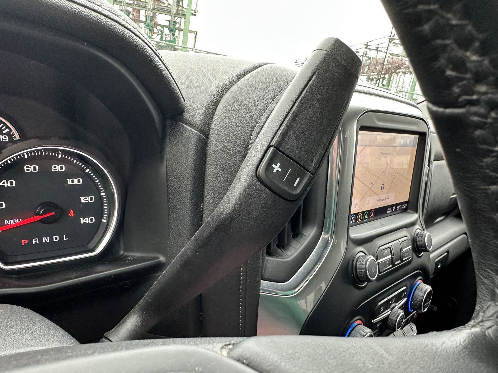 Used 2019 Chevrolet Silverado 1500 LTZ image 23