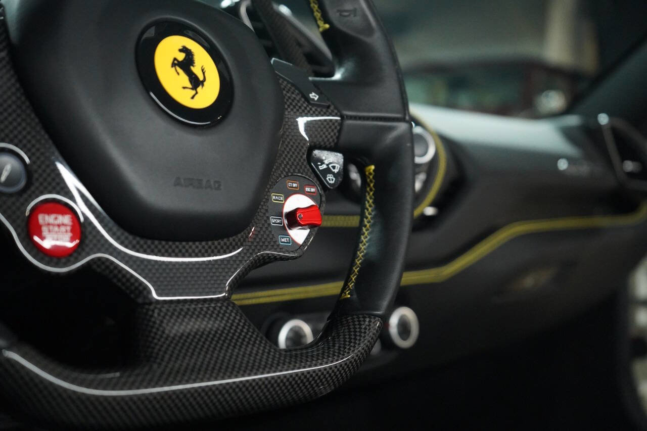 Used 2017 Ferrari 488 GTB image 99