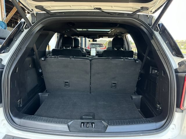 Used 2020 Ford Explorer ST w/ ST Street Pack AWD/4WD image 28