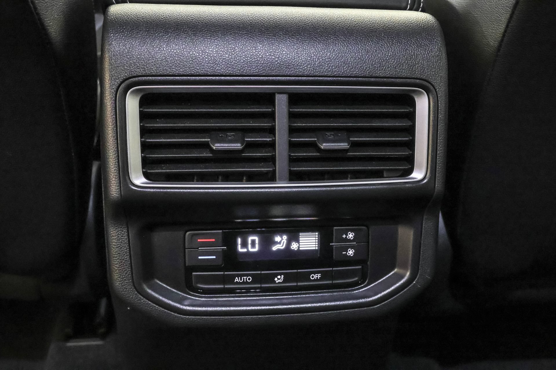 Used 2026 Volkswagen Atlas SE AWD/4WD image 38