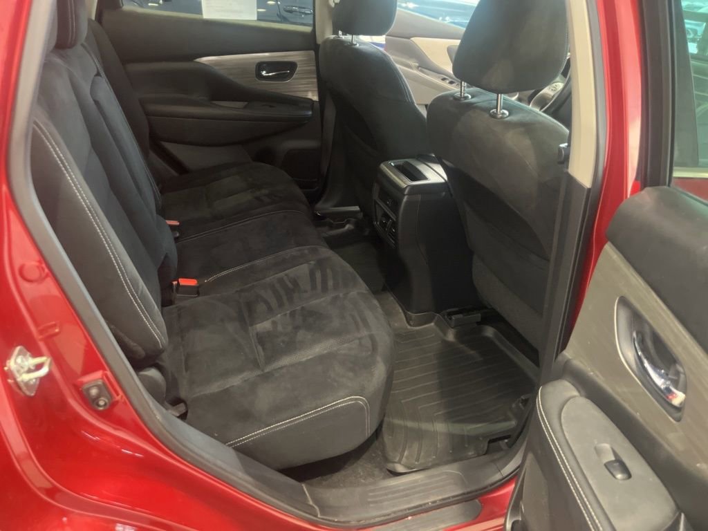 Used 2017 Nissan Murano SV image 10