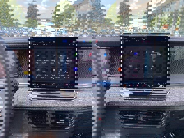 New 2025 Volkswagen Tiguan S image 34