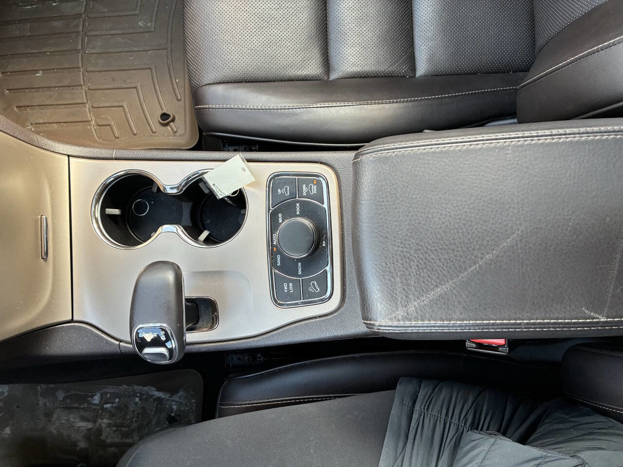 Used 2014 Jeep Grand Cherokee Summit AWD/4WD image 31
