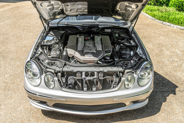 Used 2005 Mercedes-Benz E 55 AMG Sedan image 15