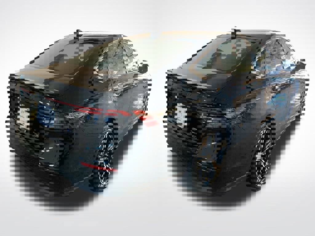 Used 2023 Honda Accord Sport image 6