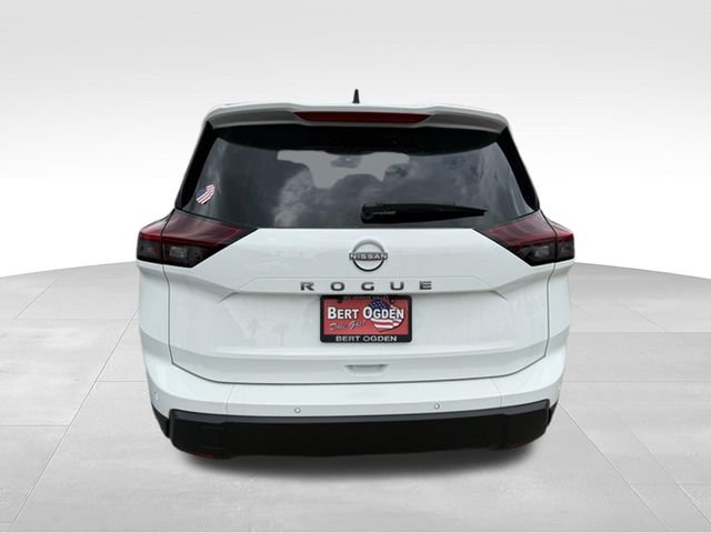 Certified 2026 Nissan Rogue S FWD image 7