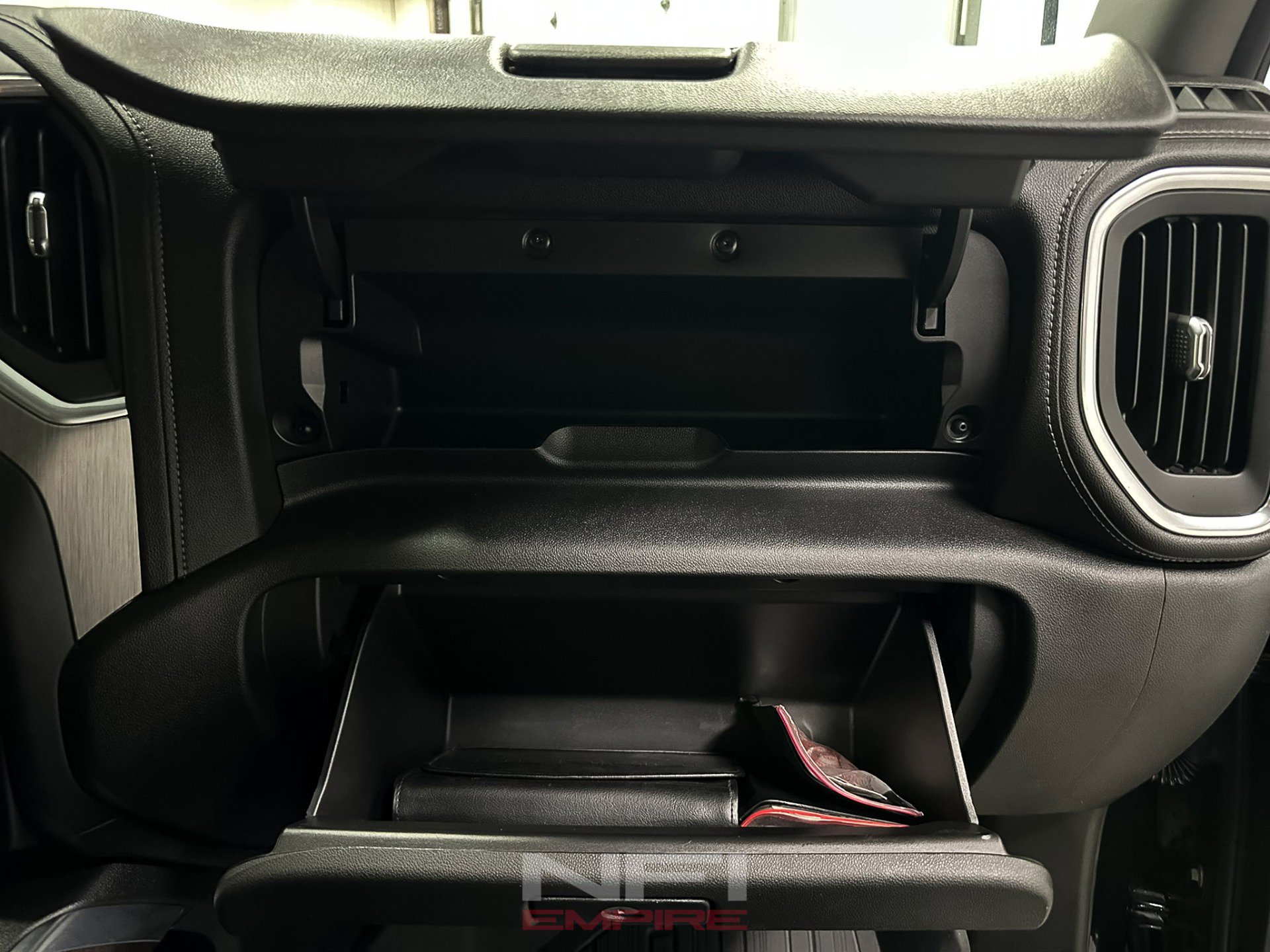 Used 2021 GMC Sierra 3500 Denali w/ Denali Ultimate Package image 38