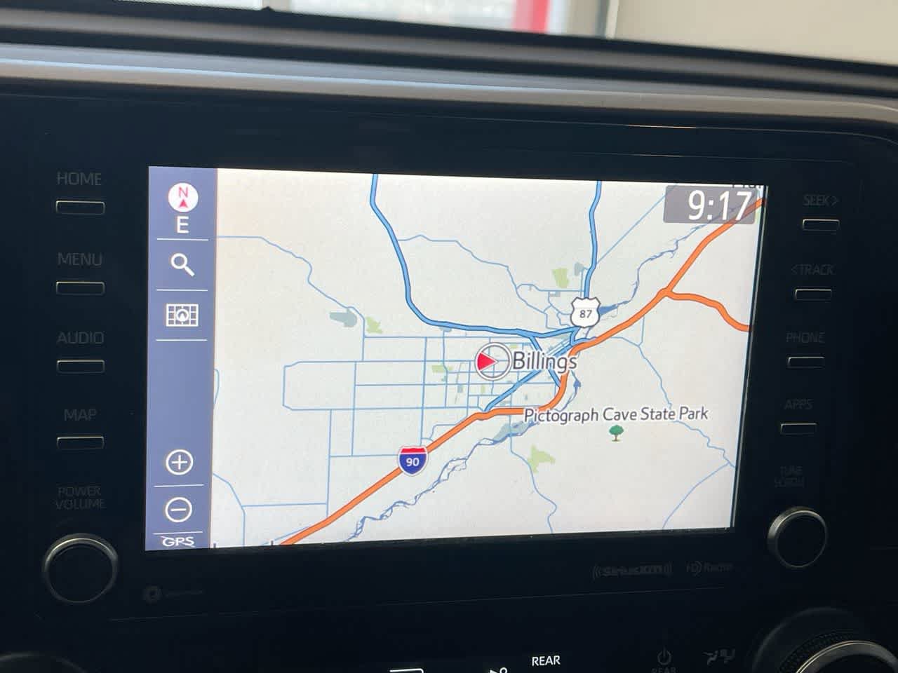 Used 2022 Toyota Highlander XLE AWD/4WD image 18