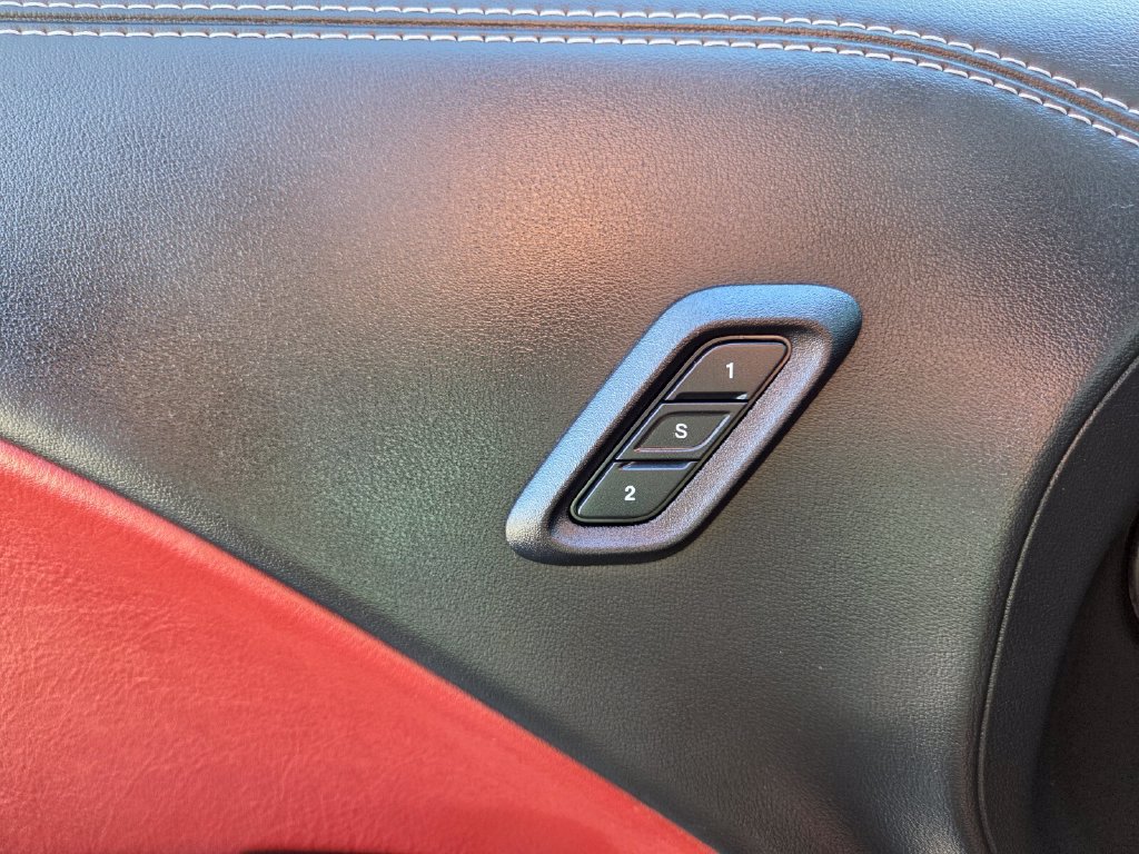 Used 2022 Dodge Challenger SRT Hellcat RWD image 22