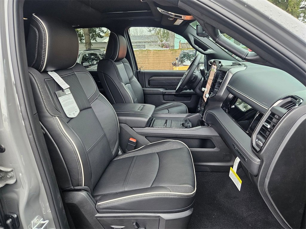 New 2026 RAM 3500 Limited image 19