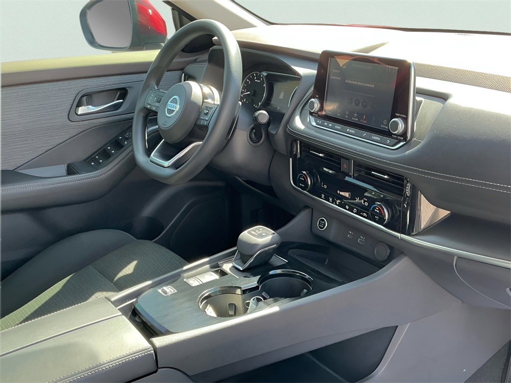 Used 2021 Nissan Rogue SV image 36