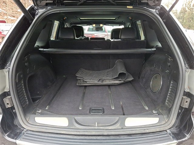 Used 2014 Jeep Grand Cherokee Overland w/ Advanced Technology Group image 34