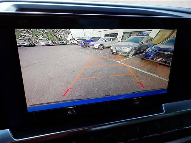 Used 2023 Chevrolet Silverado 1500 LT Trail Boss w/ Protection Package image 21