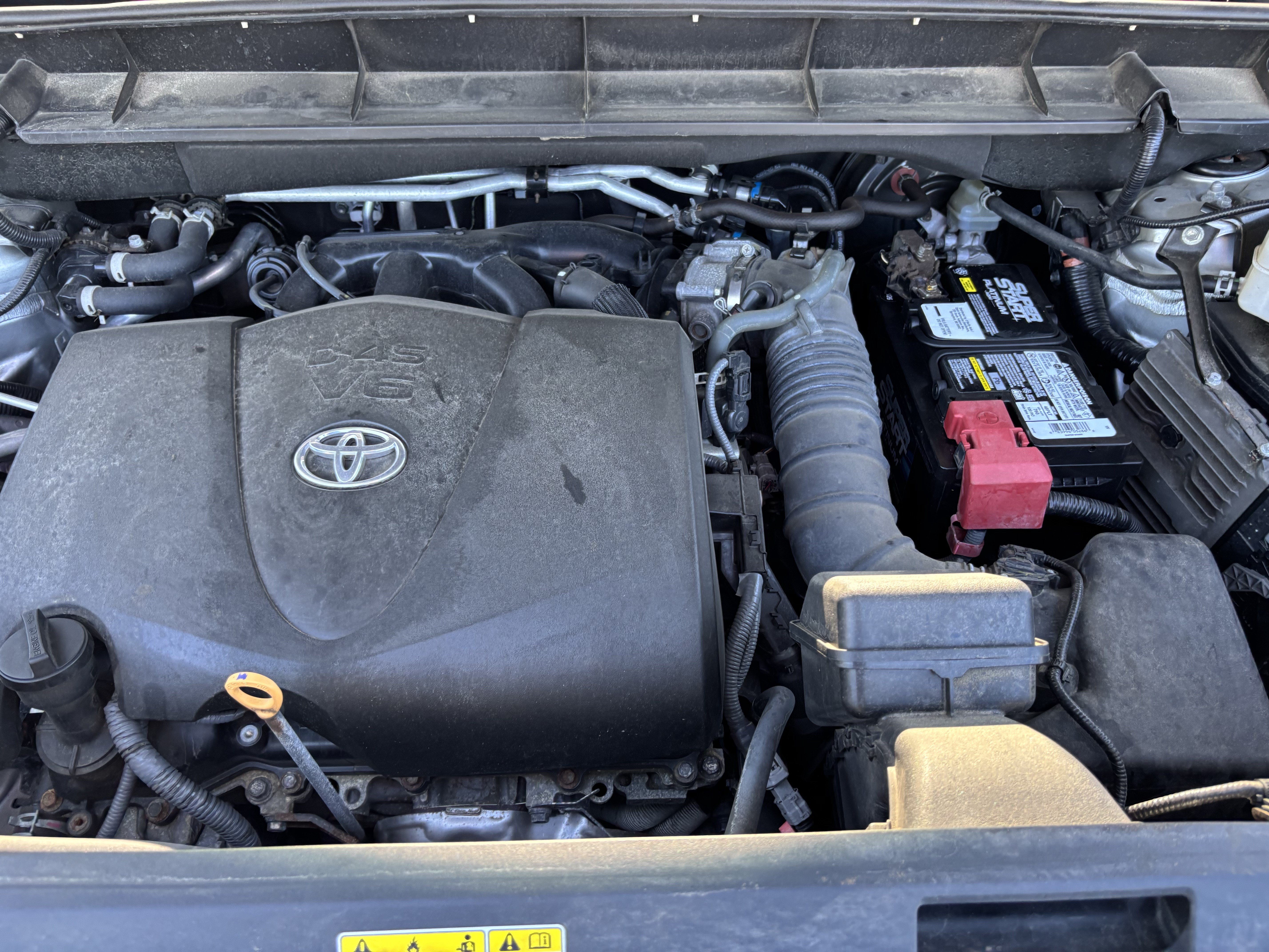 Used 2022 Toyota Highlander Platinum AWD/4WD image 36