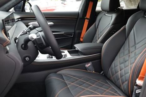 New 2026 Genesis GV70 3.5T Sport Prestige image 24