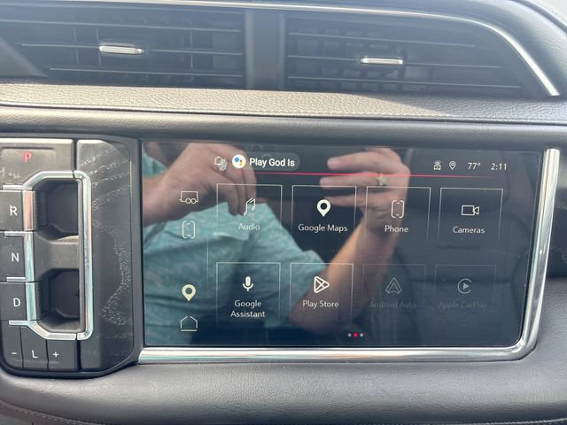 Used 2022 GMC Yukon Denali RWD image 16
