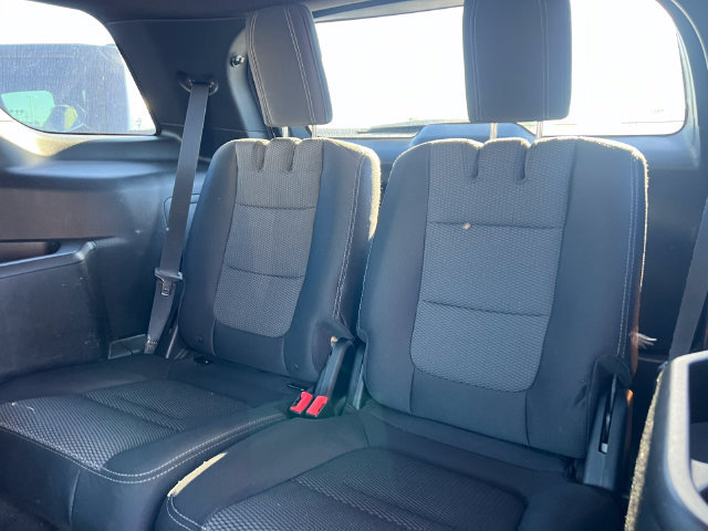 Used 2018 Ford Explorer XLT AWD/4WD image 6