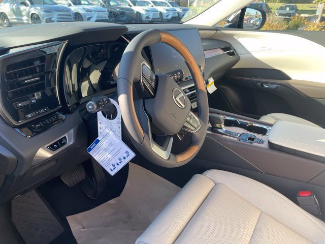 New 2026 Lexus RX 350 w/ Convenience Package AWD/4WD image 13