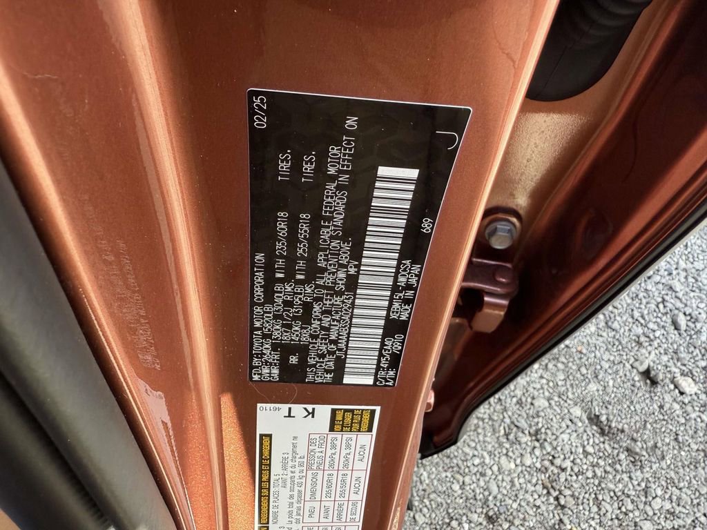 Used 2025 Lexus RZ 450e image 30