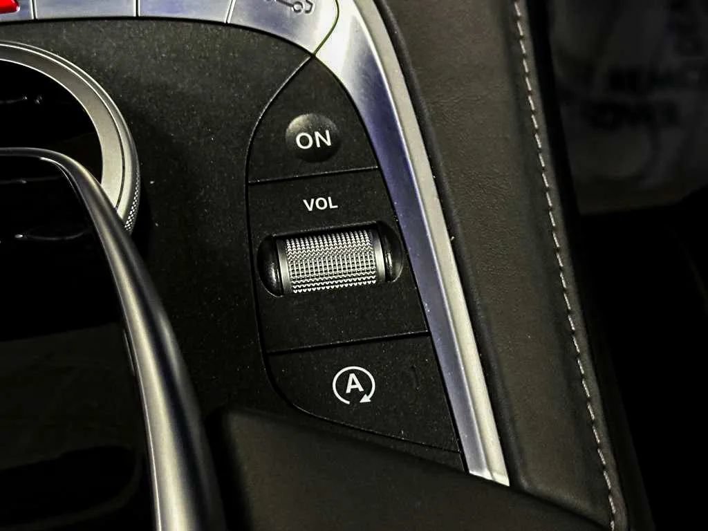 Used 2015 Mercedes-Benz S 63 AMG 4MATIC Sedan image 46