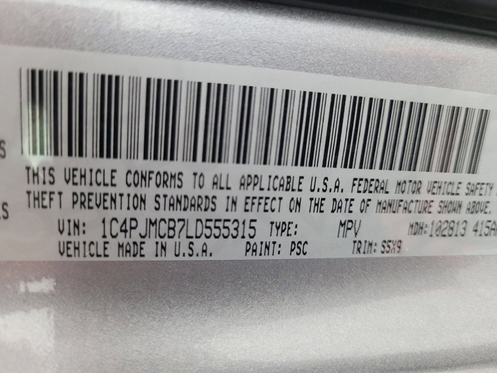 Used 2020 Jeep Cherokee Latitude AWD/4WD image 33