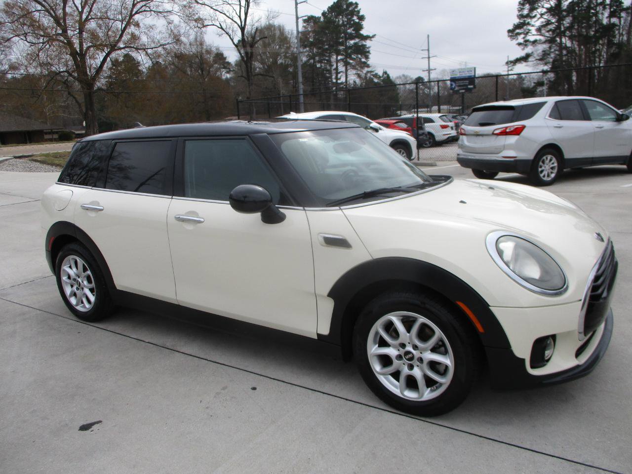 Used 2016 MINI Cooper Clubman image 25