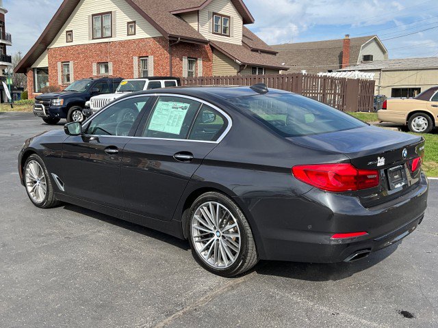 Used 2017 BMW 540i xDrive image 5