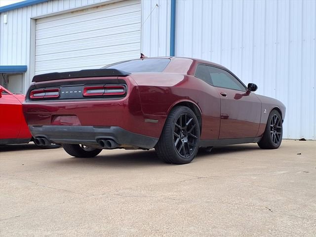 Used 2017 Dodge Challenger R/T Scat Pack w/ Leather Interior Group image 2