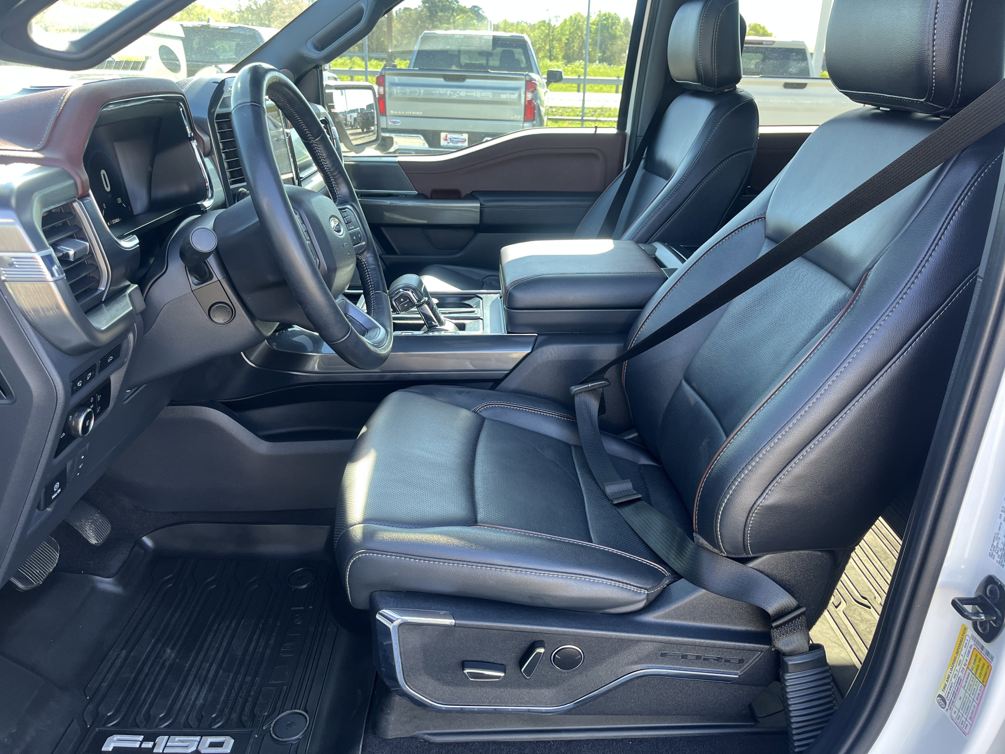 Used 2023 Ford F150 Lariat w/ Equipment Group 502A High image 15