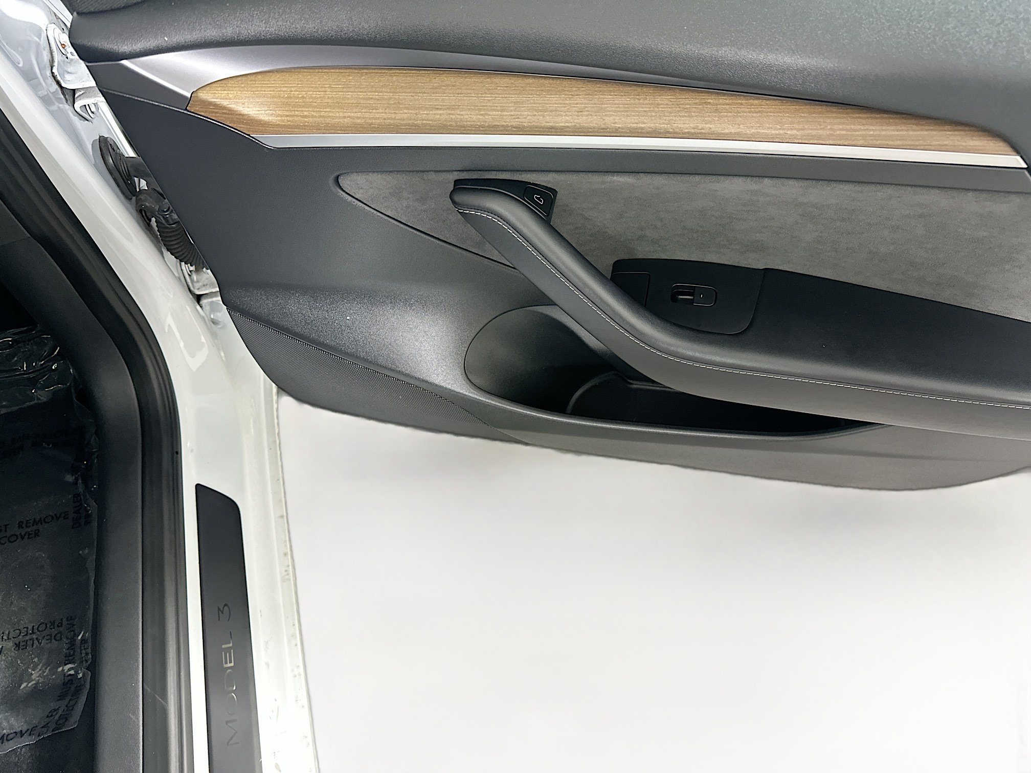 Used 2023 Tesla Model 3 Standard Range RWD image 30