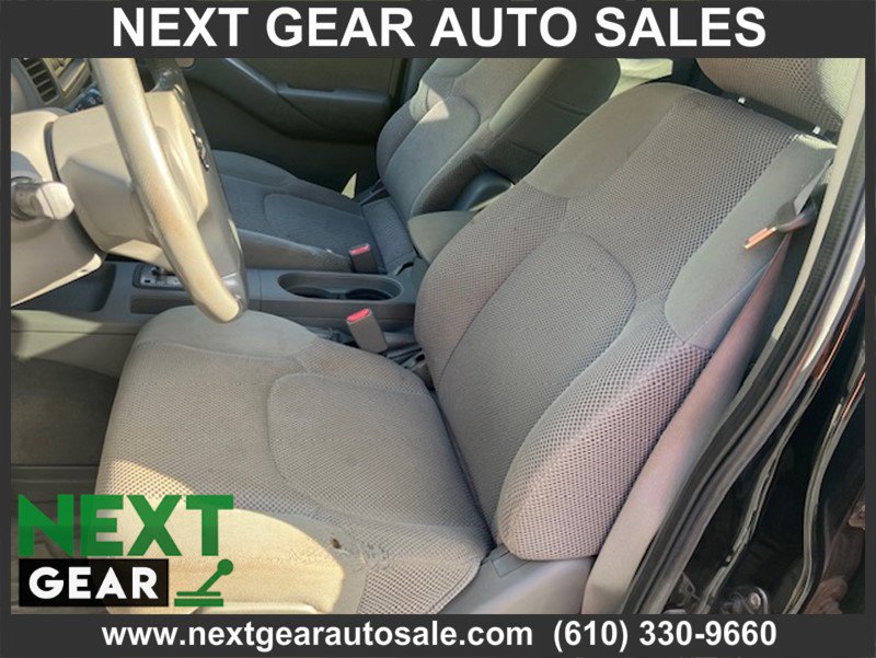 Used 2008 Nissan Frontier LE AWD/4WD image 8
