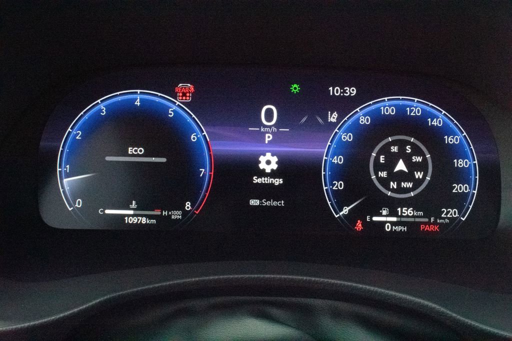 Used 2024 Toyota Highlander Limited image 19