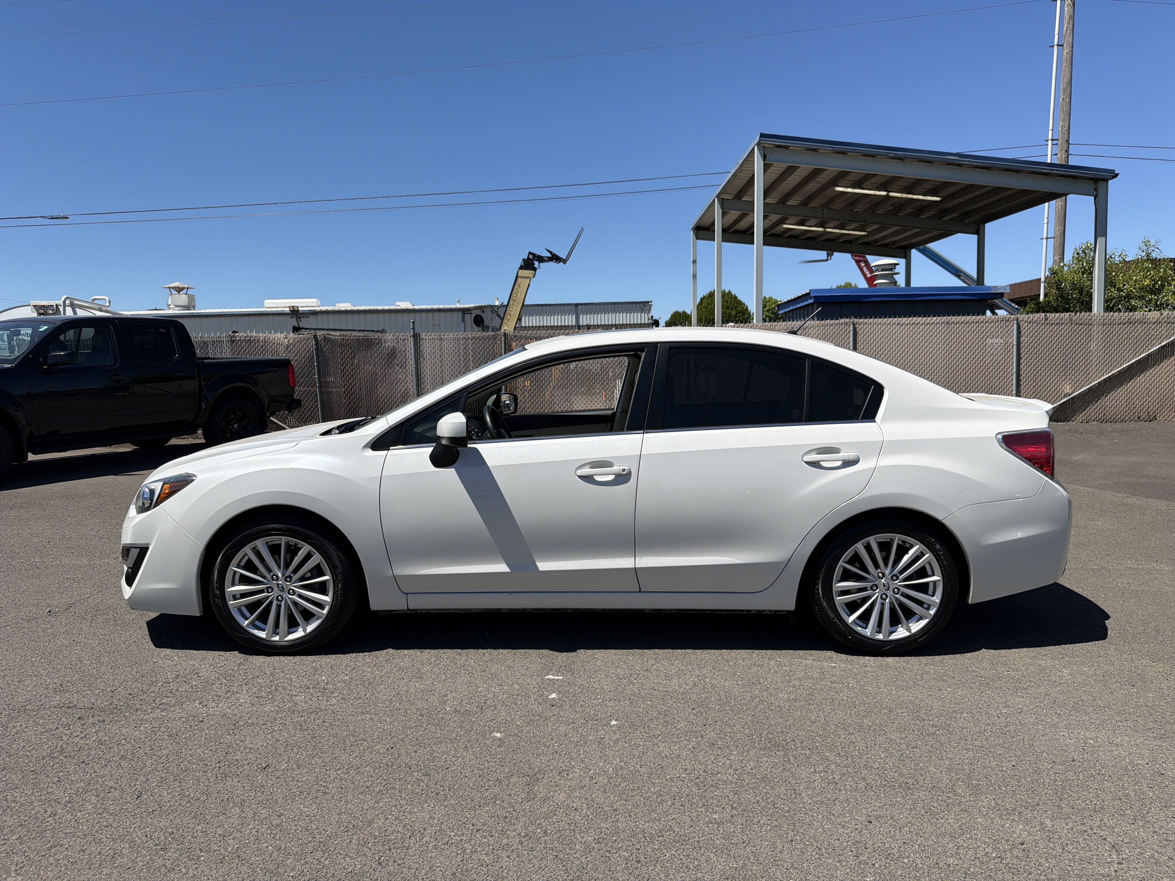Used 2015 Subaru Impreza 2.0i Premium AWD/4WD image 2